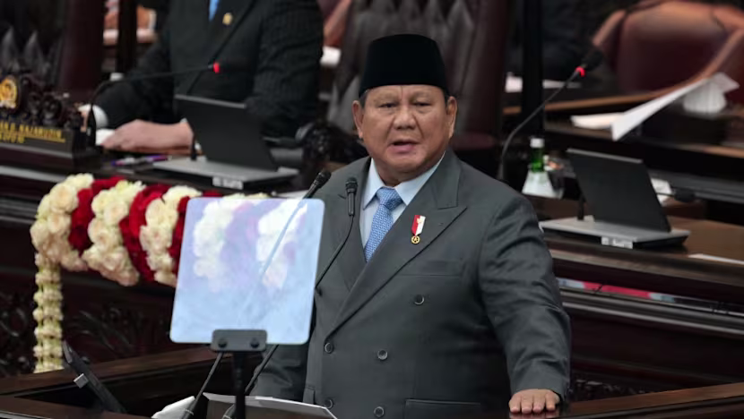 Prabowo Kabinede Büyük Revizyon: Dışişleri ve Sanayi Bakanları Değişti