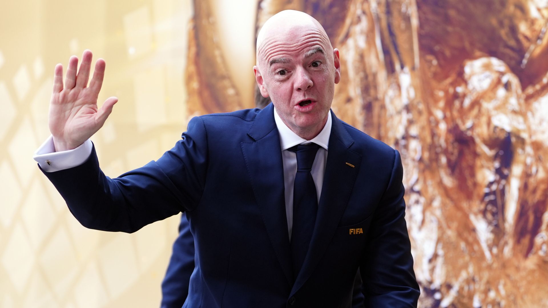 Premier Lig'den FIFA'ya Reform Çağrısı: Infantino Krizi Büyüyor