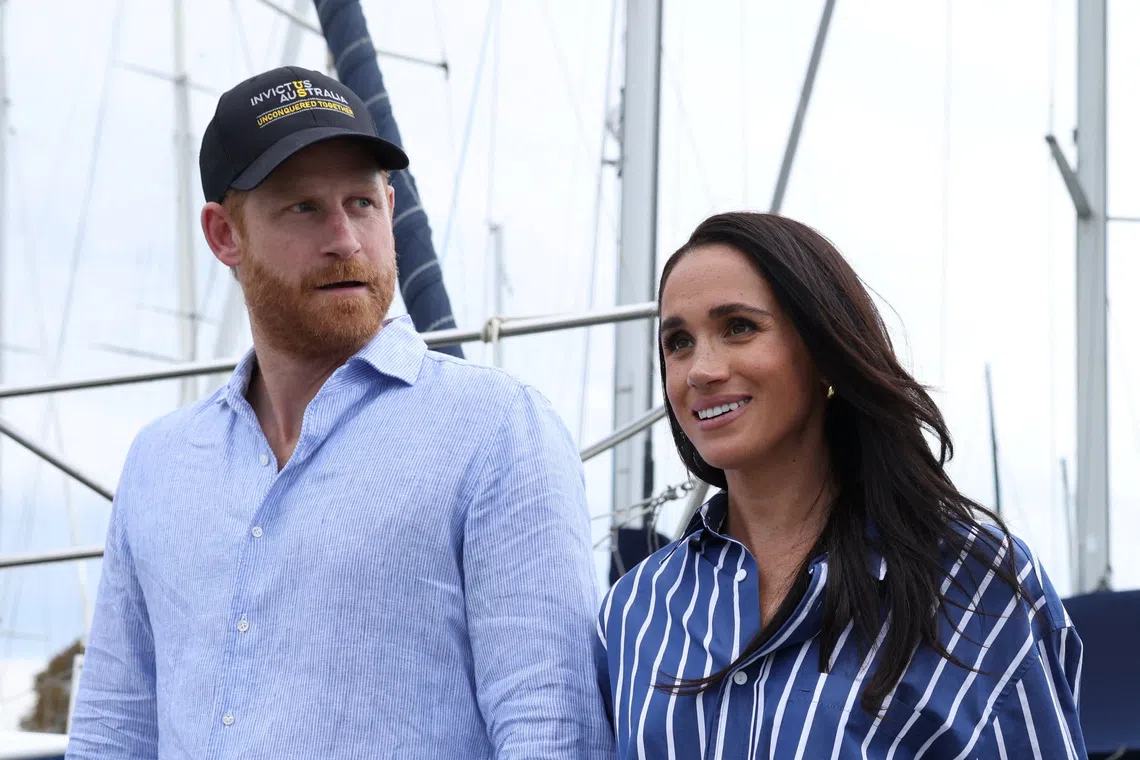 Prens Harry ve Meghan İngiltere'ye Geri Dönüyor