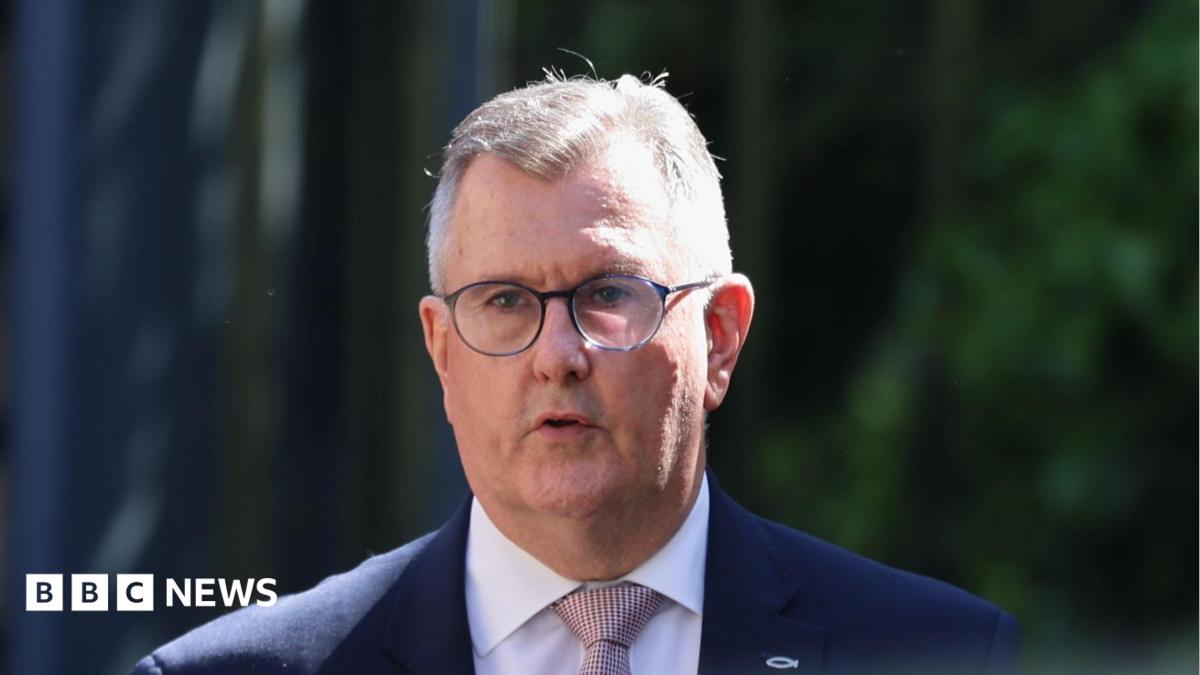 PSNI memuru, Donaldson istismarını şikayetten bir yıl önce biliyordu