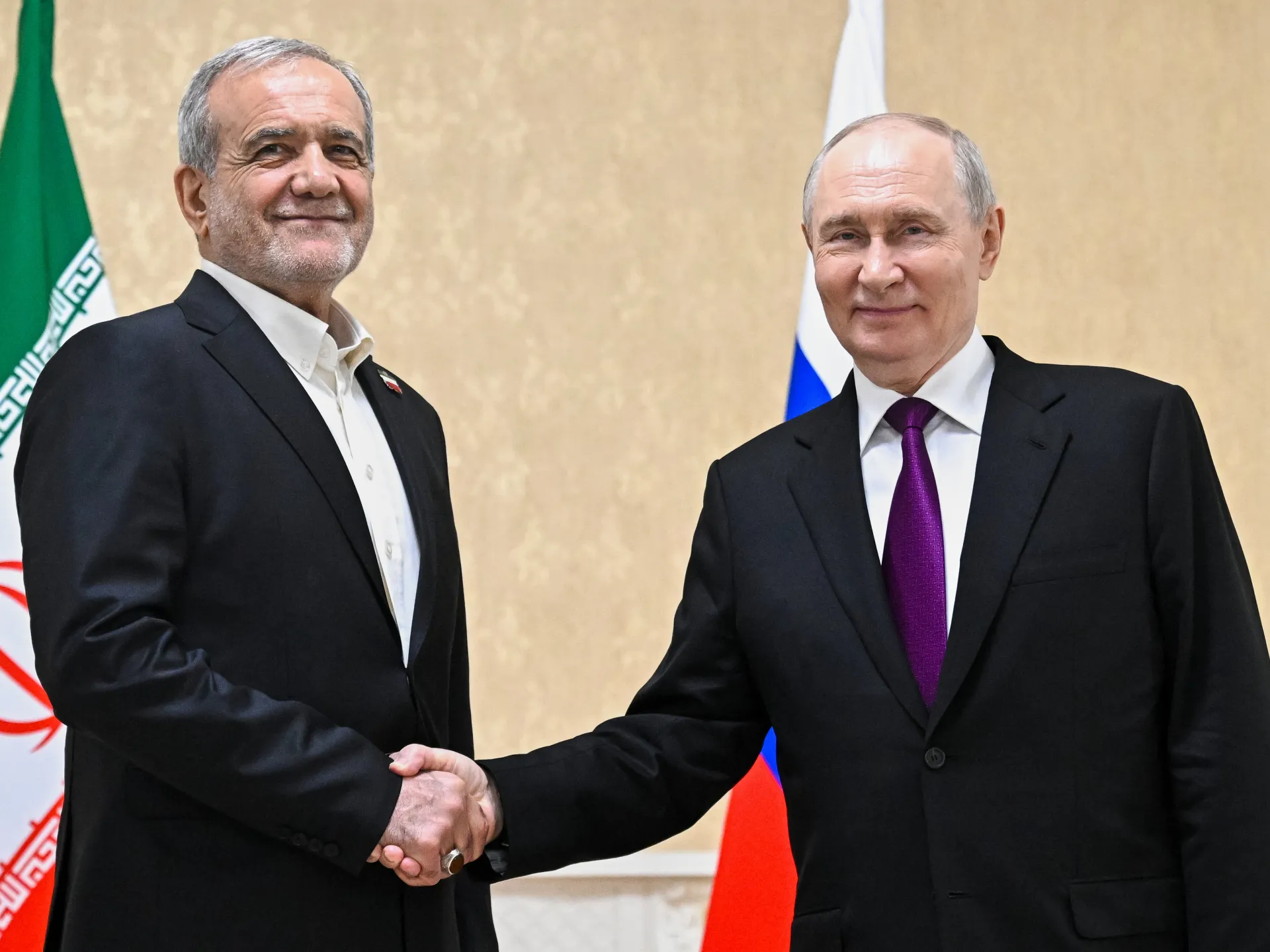 Putin'den İran'a Destek: ABD Öncülüğündeki Savaşa Karşı Ortak Cephe