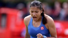 Raducanu ve Boulter, Queen's'te çeyrek finale yükseldi