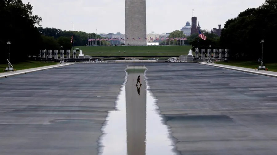 Reflecting Pool davalarına takipsizlik kararı: Pirro'nun geleceği tartışılıyor