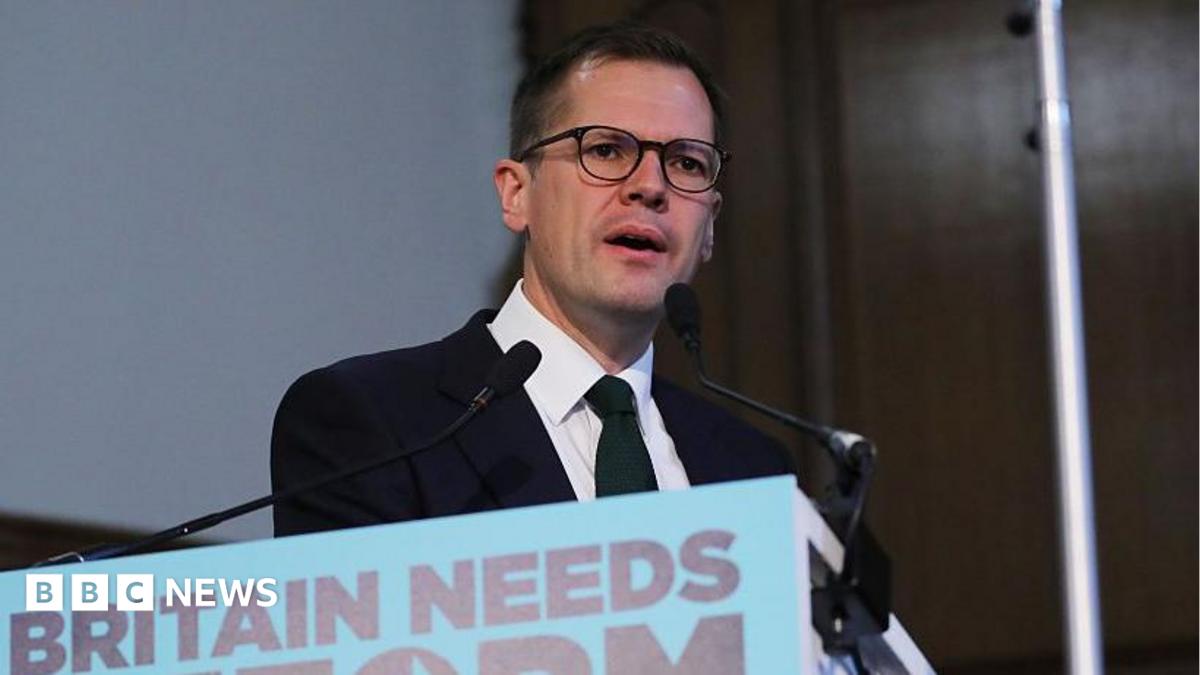 Reform UK, 50 milyar sterlin tasarrufla sosyal yardım sistemini elden geçirme planı açıklıyor