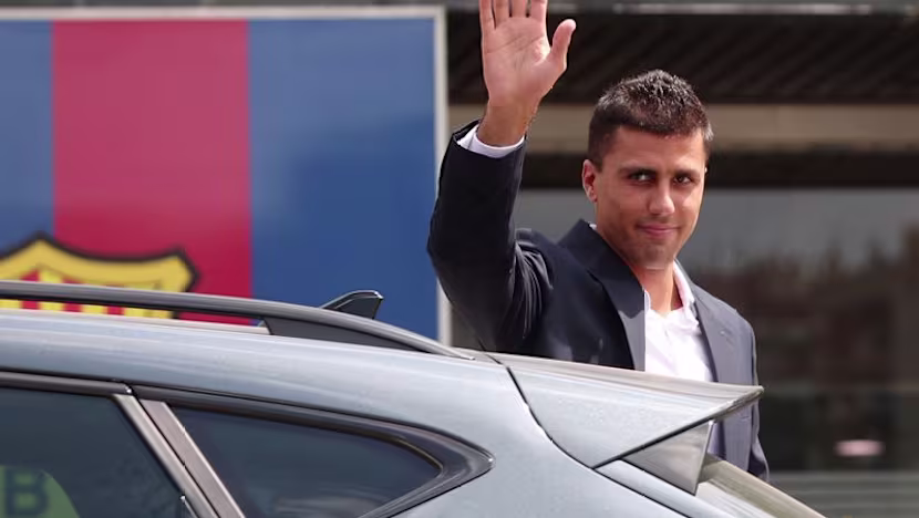 Rodri, Manchester City'den Barcelona'ya transfer oldu