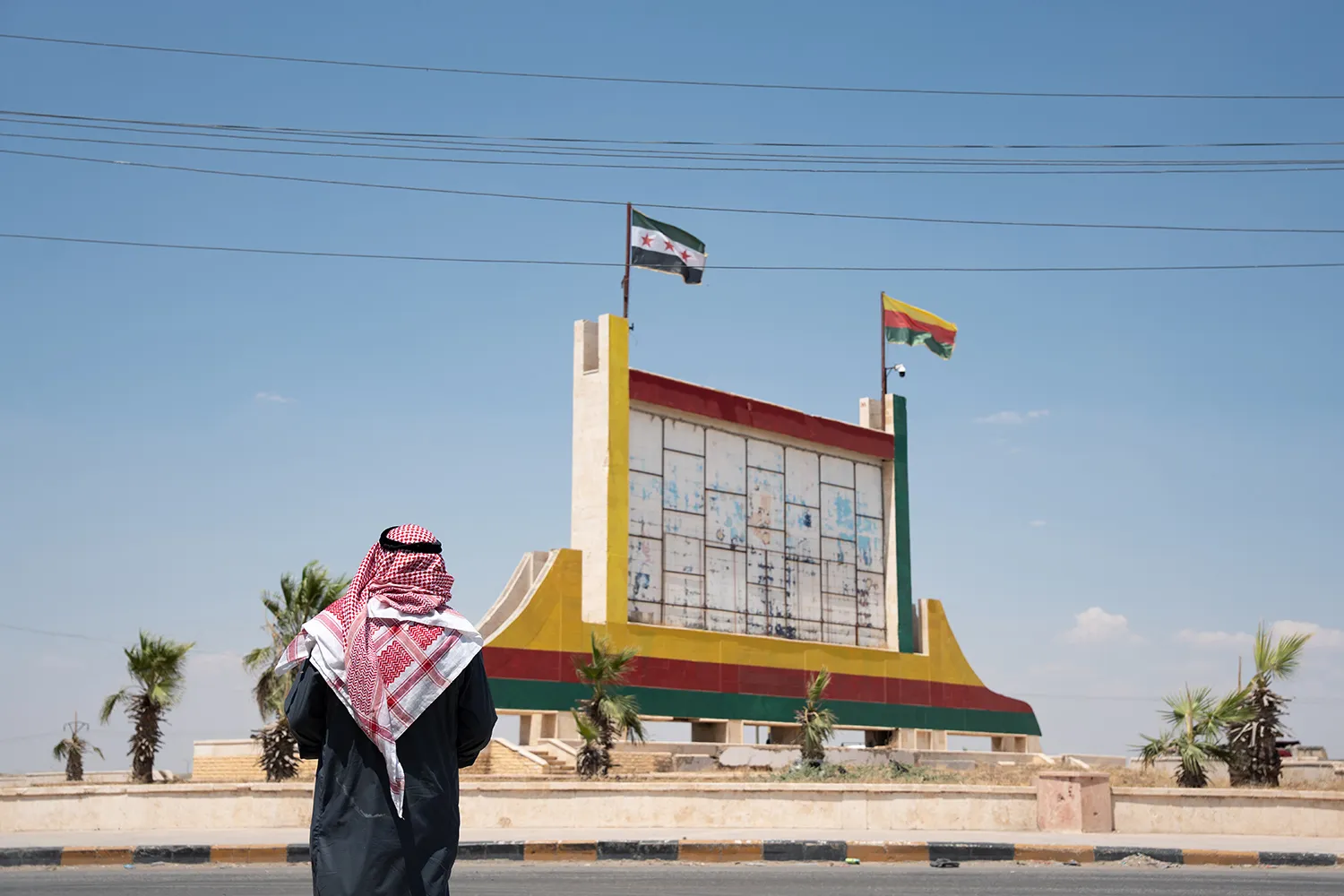 Rojava'nın Geriye Kalanı: Kuzeydoğu Suriye'de Kürt Özerkliği Mücadelesi