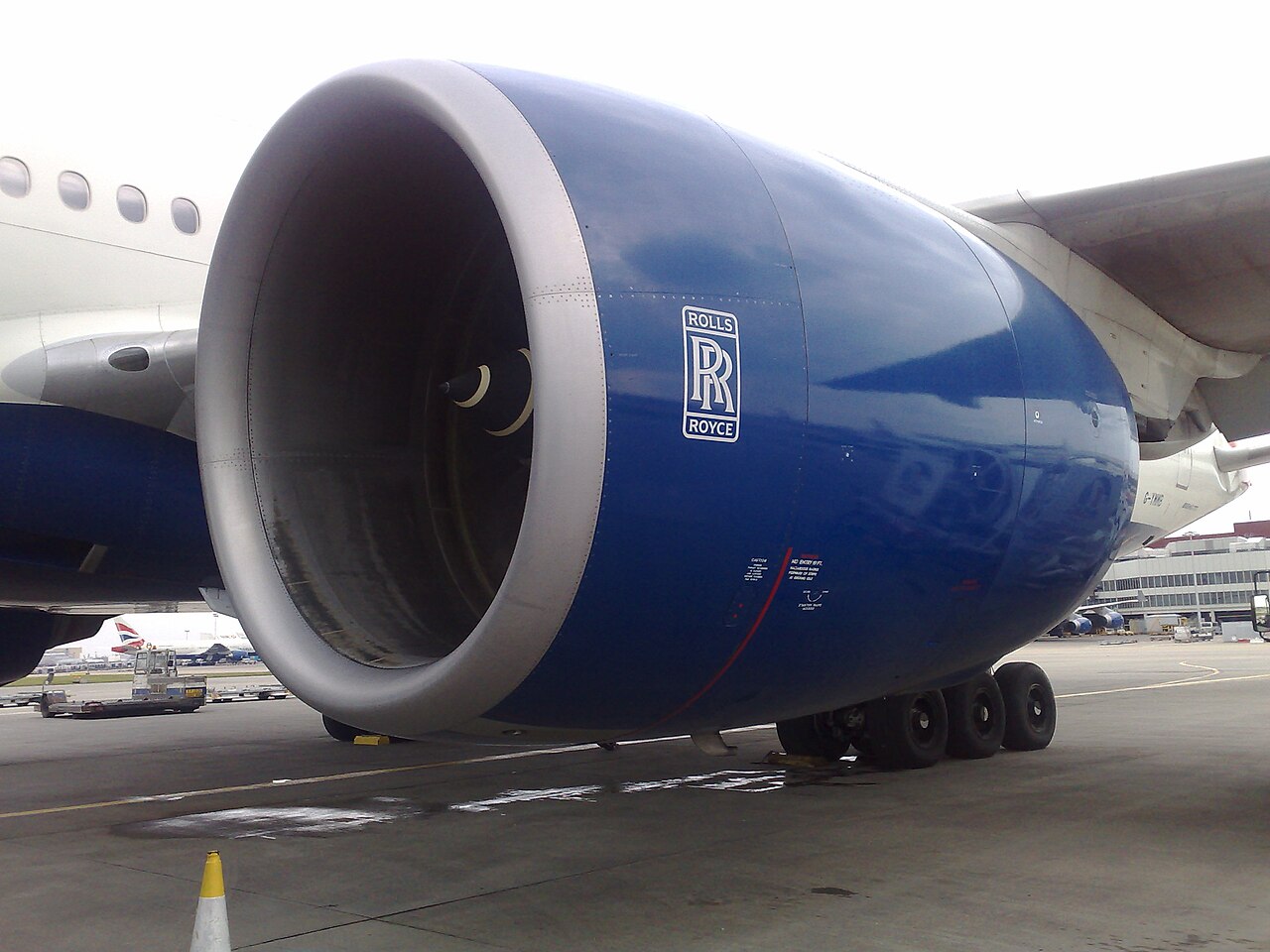 Rolls-Royce, Uçak Motoru Talebiyle Rekor Beklentisini Yükseltti