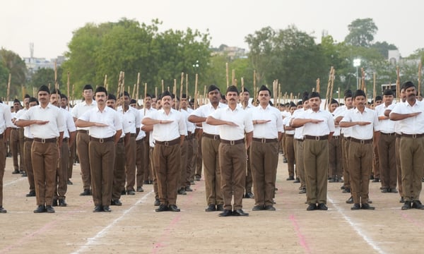 Hindistan'ı Yöneten BJP'nin Ana Örgütü RSS Neden Hâlâ Kayıt Dışı