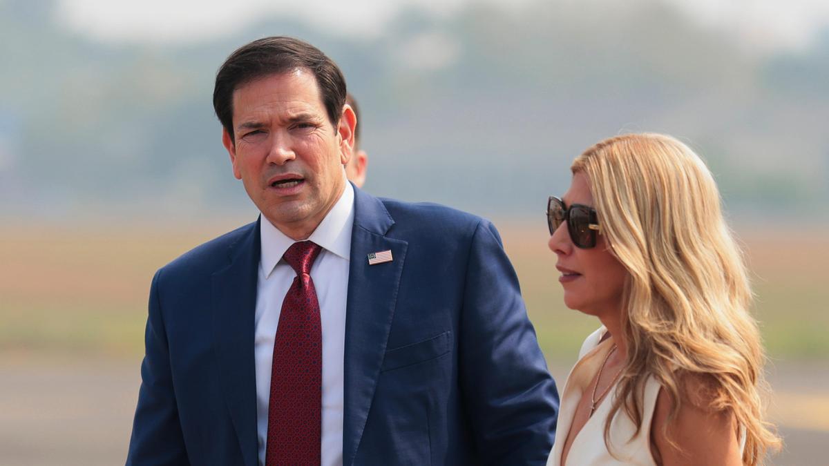 Rubio, Kübalılara CIA ile işbirliği çağrısı yaptı: 'Gizli olun