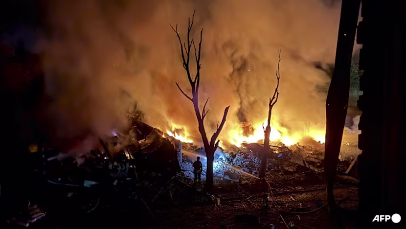 Rus bombardımanında 9 kişi öldü, onlarca kişi yaralandı