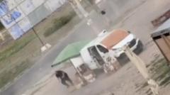 Rus İHA'sı Ukraynalı Sokak Satıcısını Kovalamıştı: Video Savaş Suçu İddialarını Güçlendiriyor