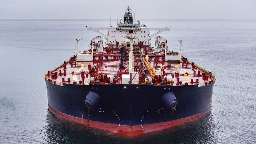 Rus Petrolü Taşıyan Yunan Tankerine Karadeniz'de Saldırı