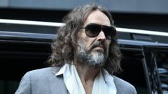 Russell Brand Davasında Çarpıcı İfade: 'Gerçekten Canımı Yaktı
