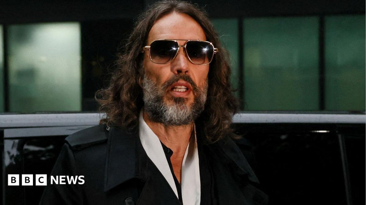 Russell Brand'e yönelik 'şiddetli' saldırı iddiası mahkemede