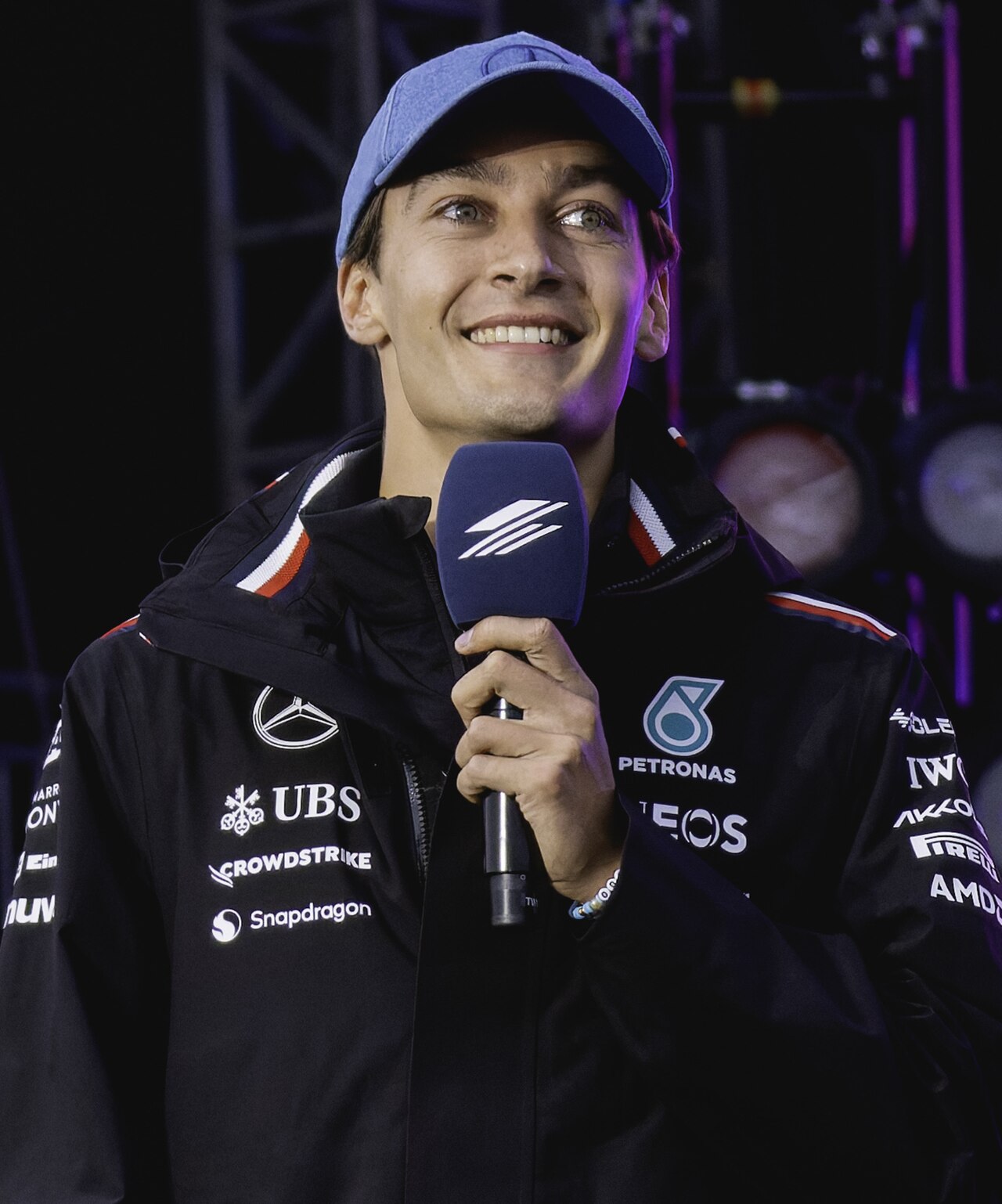Russell, Hollanda GP Sprint Zaferiyle Moral Buldu