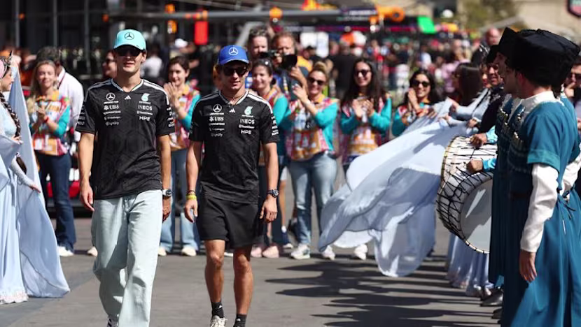 Russell Malezya'da Antonelli'nin peşinde: F1 liderlik yarışı kızışıyor