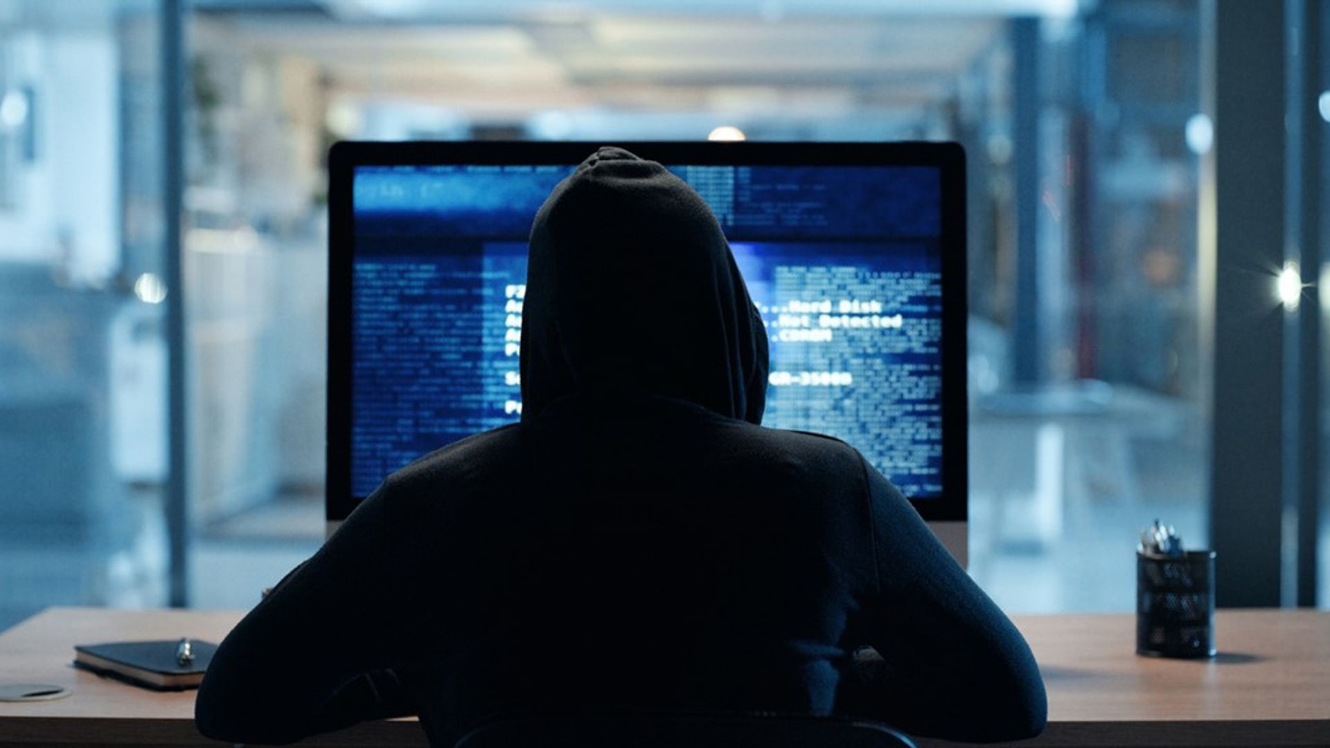 Rusya bağlantılı hacker'lara İngiltere ve AB'den ortak yaptırım