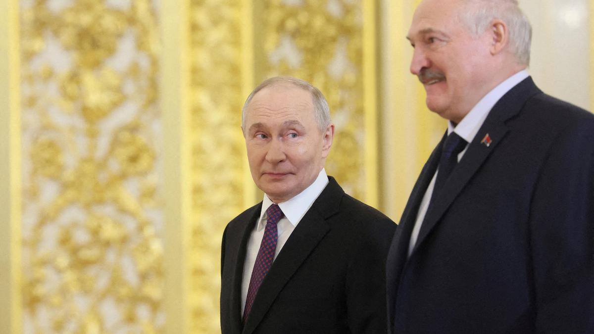 Rusya'dan Belarus'a baskı iddiasına yalanlama