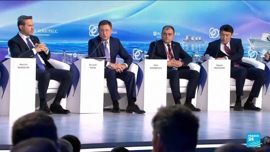 Rusya, Trump'ın yaptırım muafiyetini 'tarihi' ilan etti
