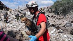 Rusya, Ukrayna'nın Zaporijya kentinde okul ve otobüsleri hedef alıyor