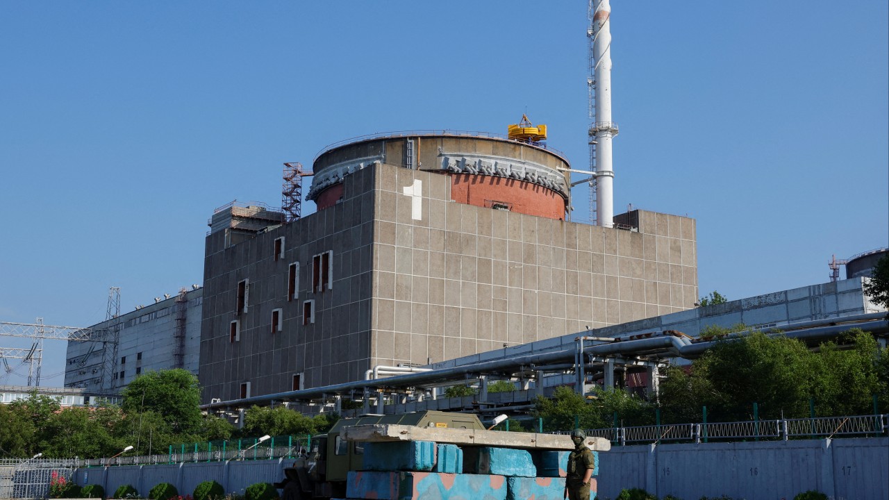 Rusya: Ukrayna Zaporijya'ya yakıt taşıyan kamyonlara saldırdı
