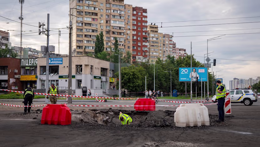 Rusya'nın Ukrayna'ya Füze ve İHA Saldırısı: 6 Ölü, Onlarca Yaralı