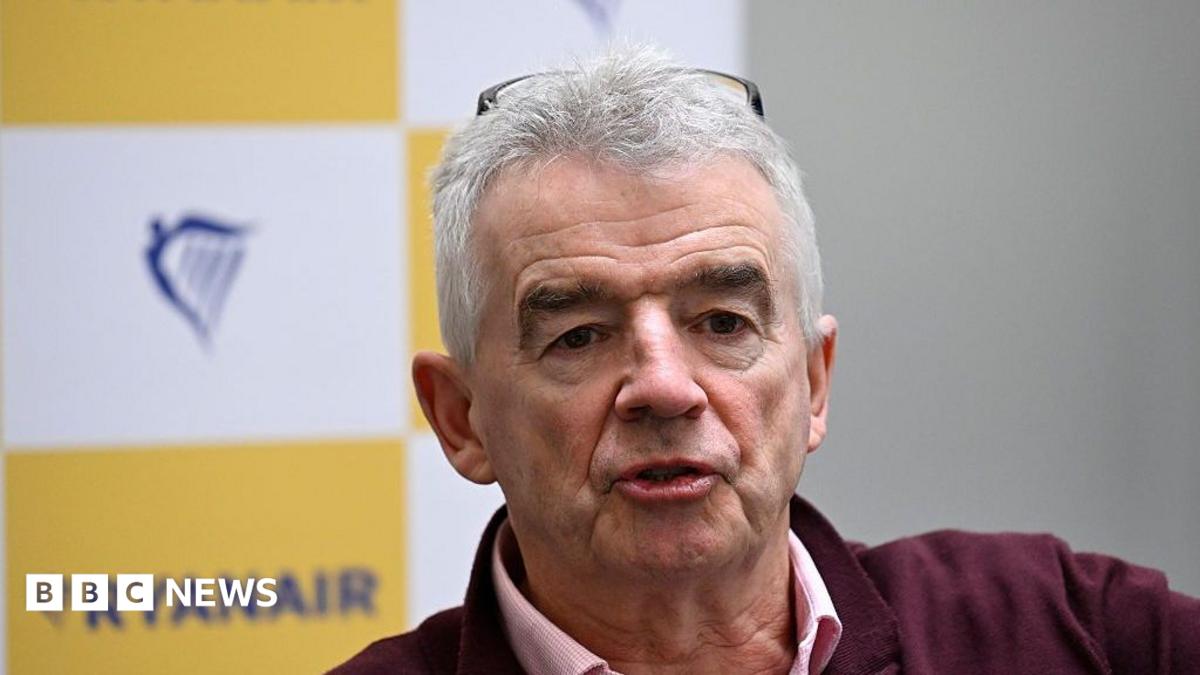 Ryanair CEO'su O'Leary'den 'yüksek fiyatlı tecavüzcüler' savunması