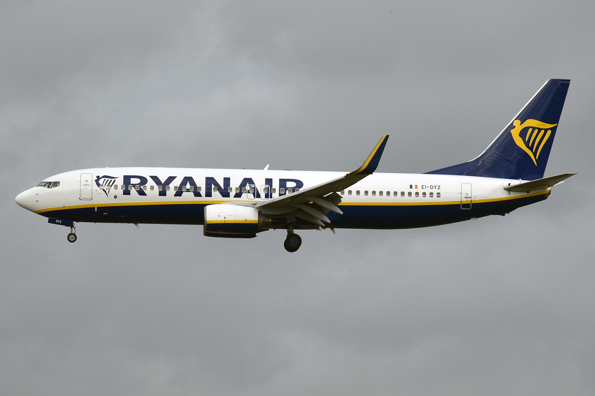 Ryanair, Petrol Fiyatları Yükselirken Kış Uçuşlarını Kısıyor
