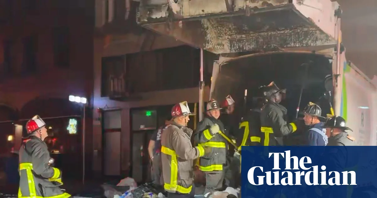 San Francisco'da Çöp Kamyonuna Sıkışan Adam Kurtarıldı