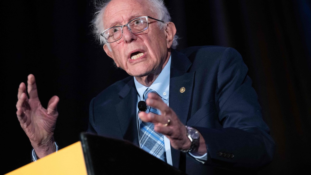 Sanders ve Bannon'dan Yapay Zekâ Sınırlaması Çağrısı