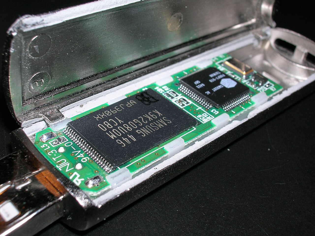 Sandisk hisseleri güçlü yükselişini sürdürüyor: Yeni finansal hedefler ralliyi hızlandırdı