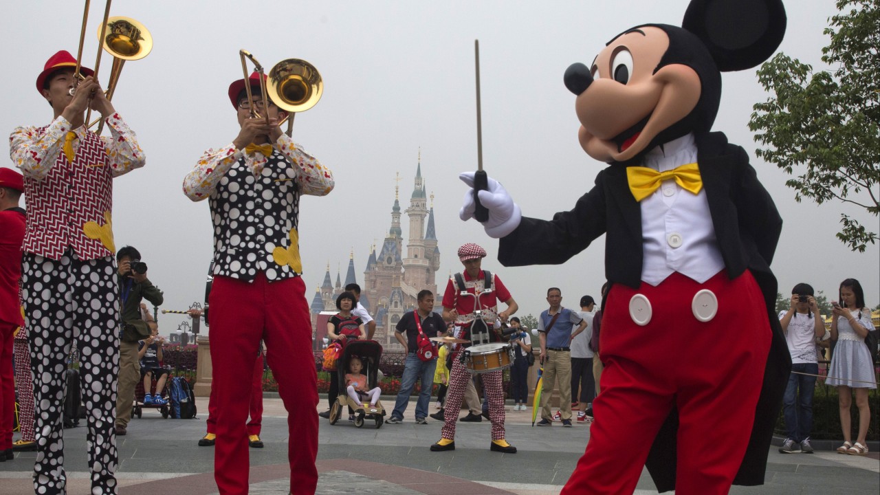 Şanghay Disneyland 2016'da Açıldı: Çin'in Disney Diyarı