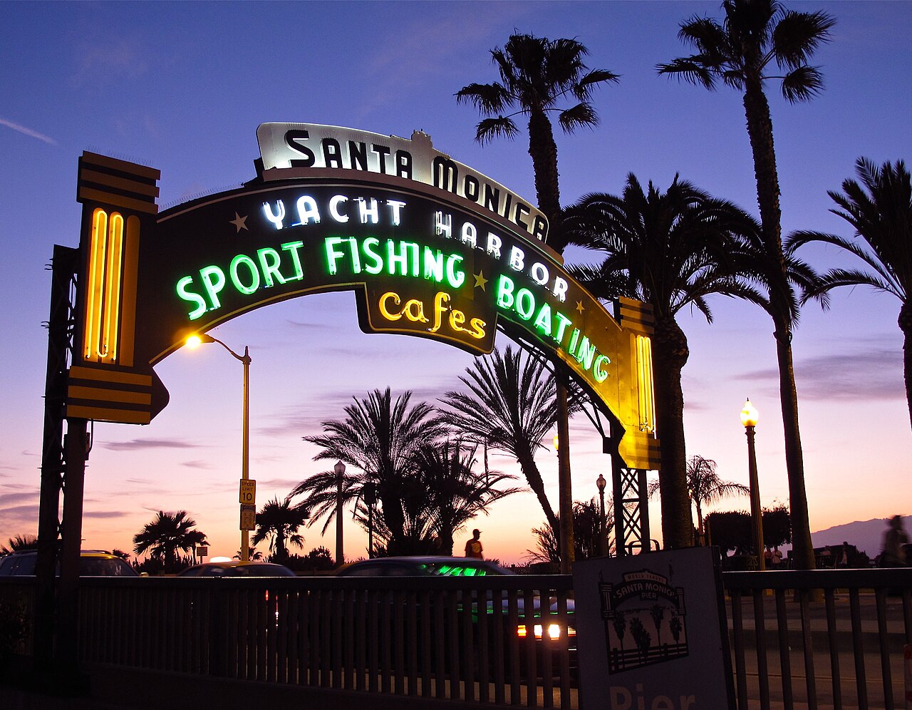 Santa Monica İskelesi'nin Tarihi Tabelası Las Vegas'a Taşınıyor