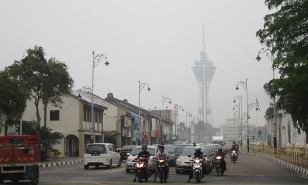 Sarawak'ta Orman Yangınları Nedeniyle Okullar Tatil Edildi