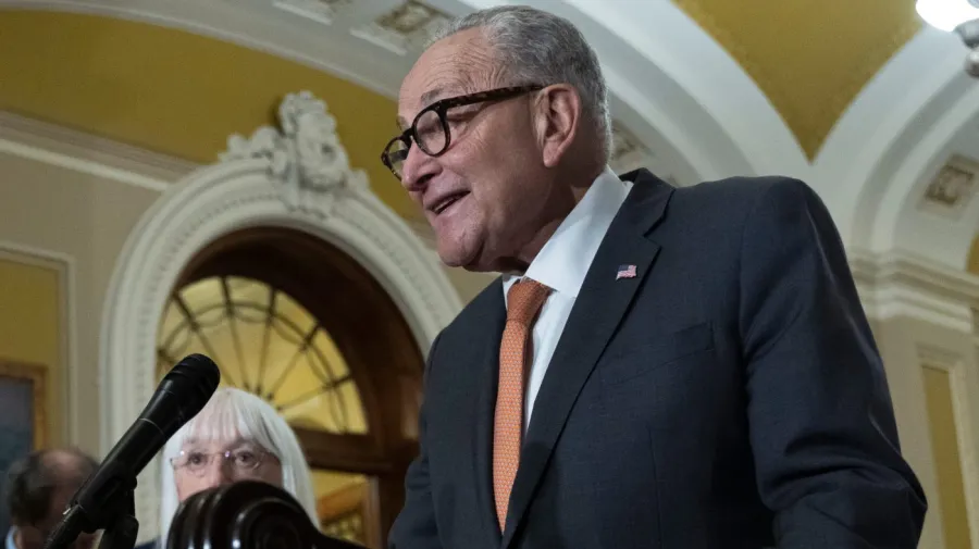 Schumer'dan ara seçim öncesi yolsuzlukla mücadele çağrısı