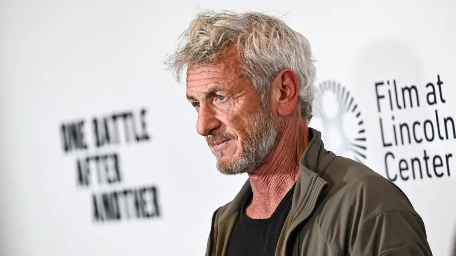 Sean Penn, 6 Ocak Kongre Baskınını Filme Çekiyor