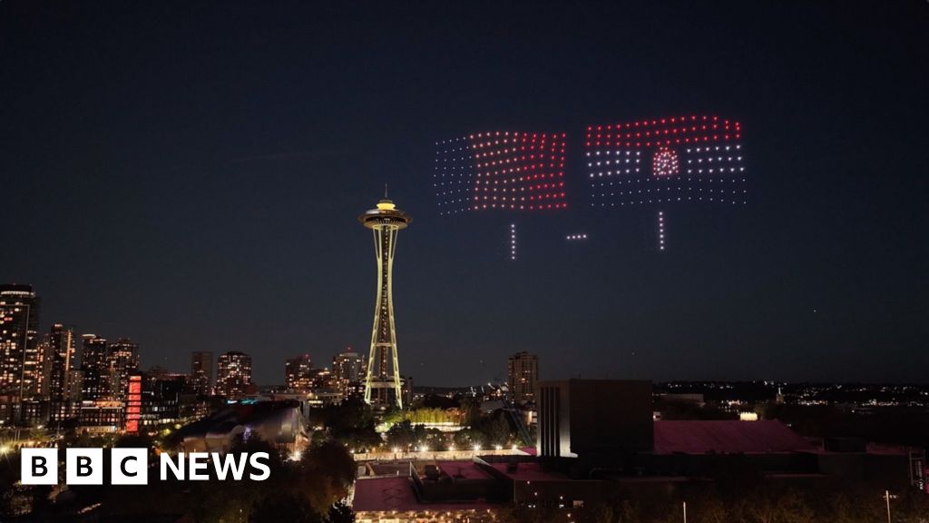 Seattle’da 400 Drone’dan Tarihi FIFA Skor Tabelası