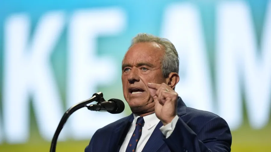 Senato Demokratları, Kennedy'nin aşı davasında anlaşma yapıp yapmadığını sorguluyor