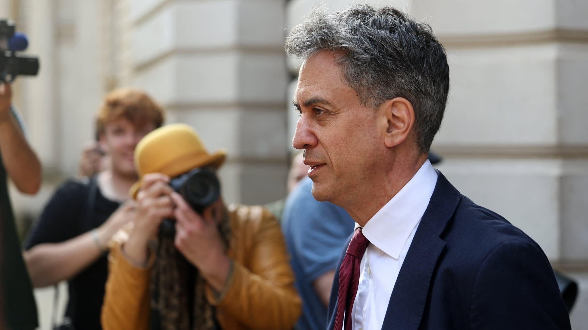 Sendikalar, Miliband'ın Maliye Bakanı Olmasını Engellemek İçin Birleşiyor