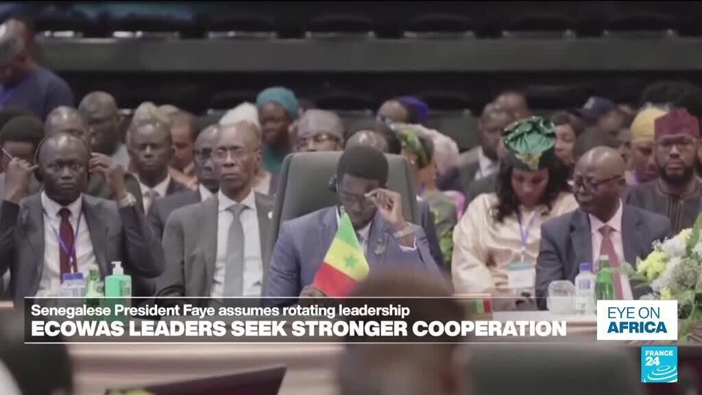 Senegal Cumhurbaşkanı Faye, ECOWAS Dönem Başkanlığını Devraldı
