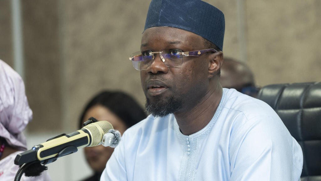 Senegal'de siyasi kriz derinleşiyor: Eski Başbakan Sonko, partisinin başına yeniden seçildi