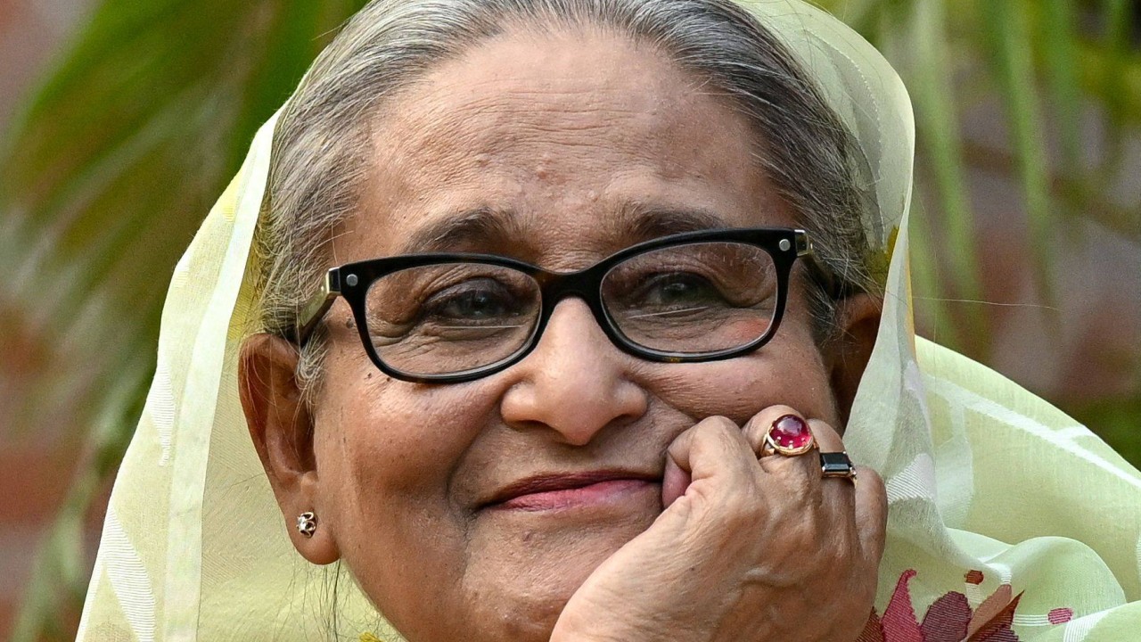 Şeyh Hasina, idam cezasına rağmen bu yıl Bangladeş'e döneceğini açıkladı