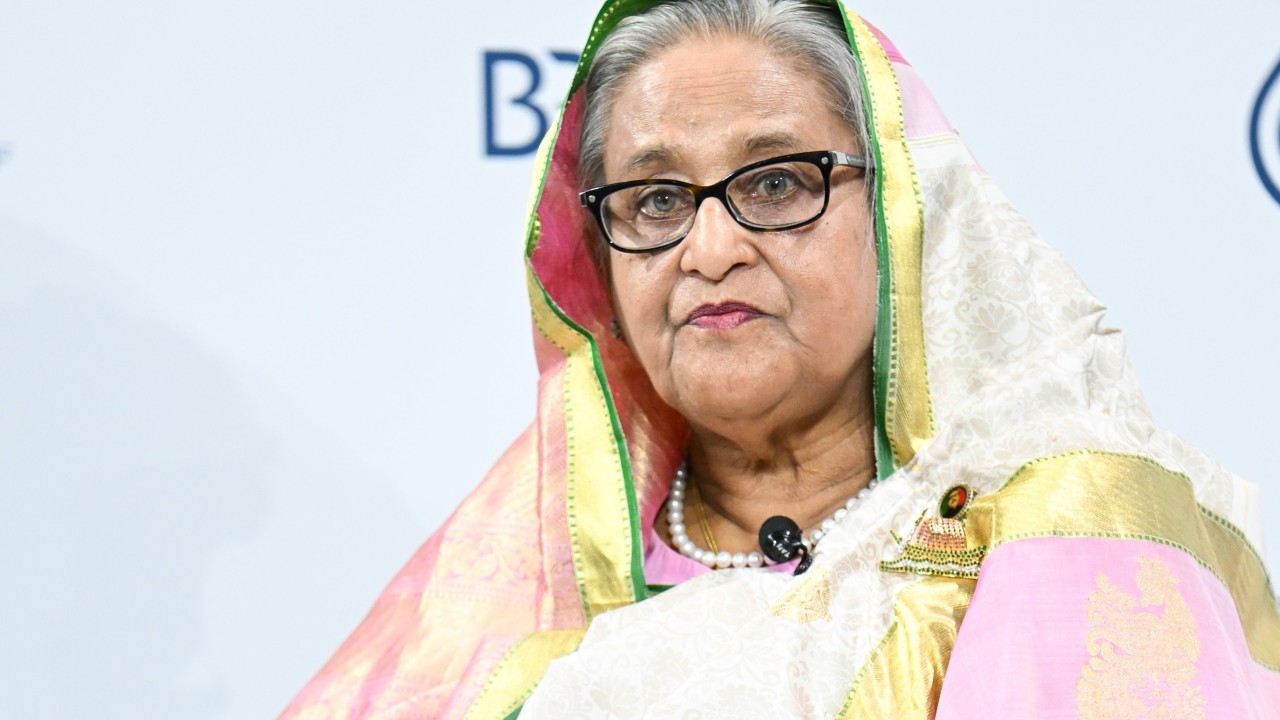 Şeyh Hasina'nın dönüş savaşı: Bangladeş siyaseti karışıyor
