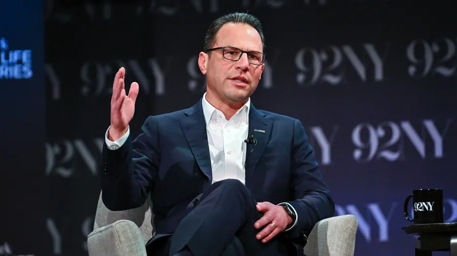 Shapiro'dan Vance'e 'tehlikeli ve yıkıcı' suçlaması