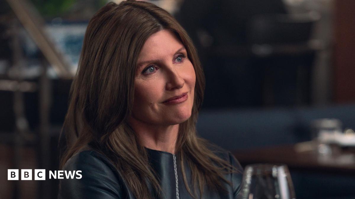 Sharon Horgan: Ekranda yaşlanmak tuhaf, Youth dizisi kuşaklar arası ilişkileri anlatıyor