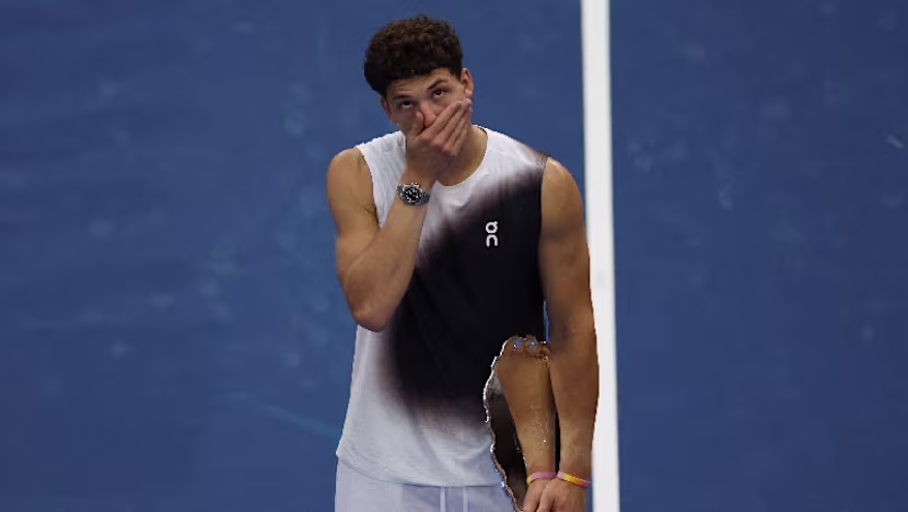 Shelton'ın Yenilgisi ABD Erkek Tenisinde Grand Slam Kuraklığını Sürdürdü