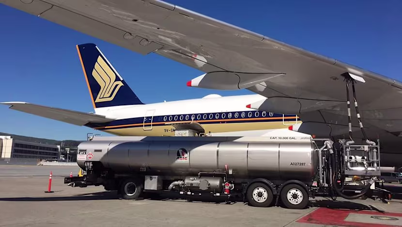 SIA uçağı 9 saat sonra San Francisco'ya döndü