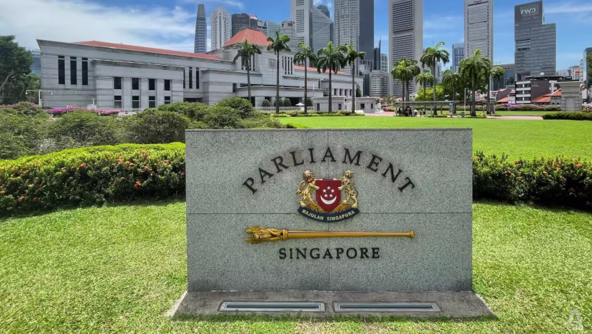 Singapur Bakanları Maaş Gözden Geçirmesini Açıklayacak