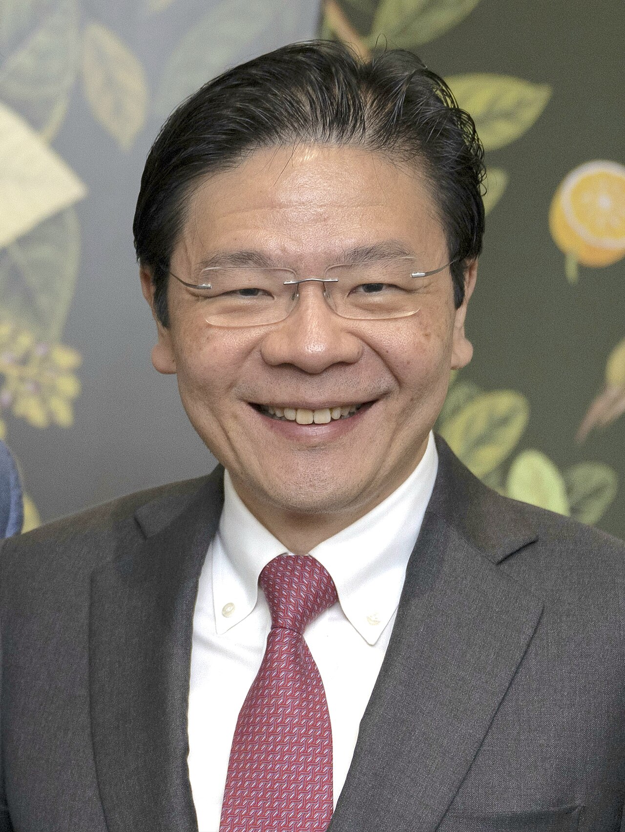 Singapur Başbakanı Lawrence Wong'a Zam: Yüksek Maaş Politikası