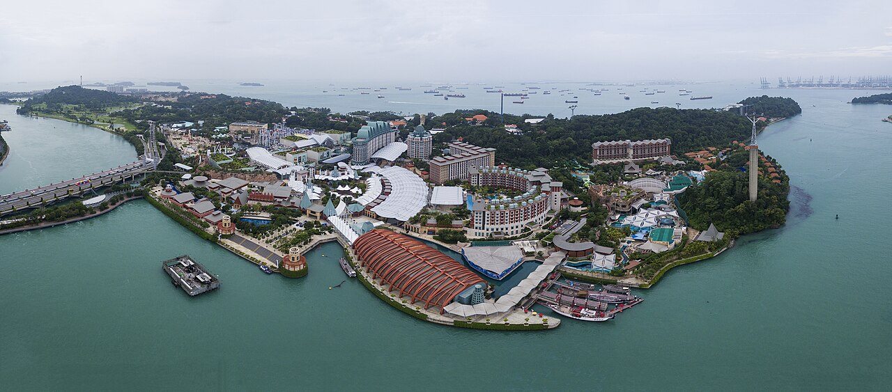 Singapur'daki Lüks Yatta Yangın: Sentosa Cove'da Korku Dolu Anlar